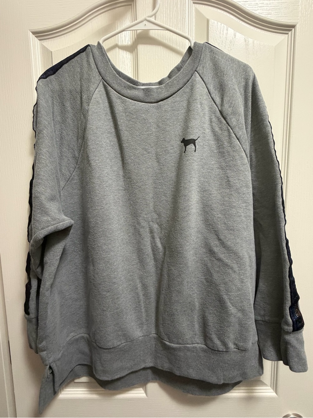 Victoria’s Secret PINK Dog Logo Gray Sweatshirt L